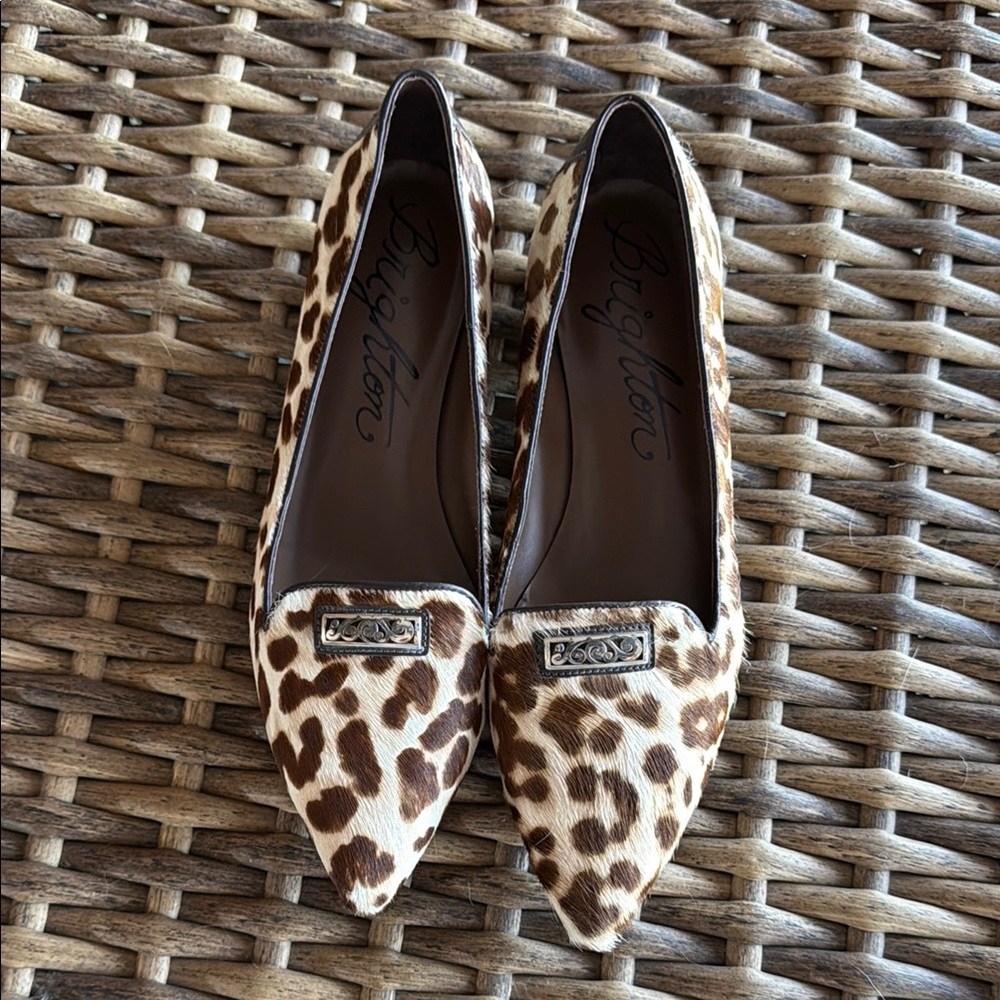 Brighton Eve Leopard Print Women's Flats size 8. EUC